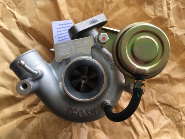 CAT307D 4M40增(zeng)压器