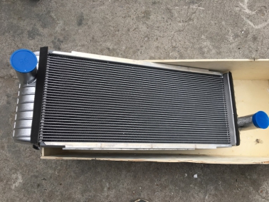 EC210全铝(lv)水箱