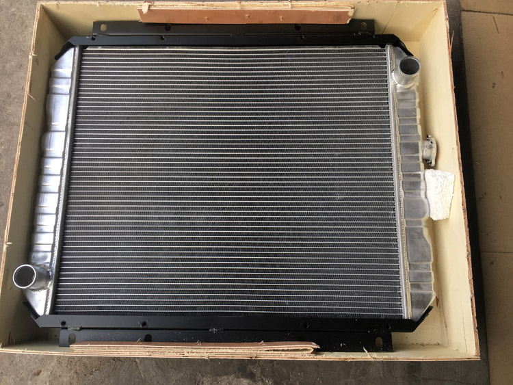 E200B全铝加厚水箱(xiang)