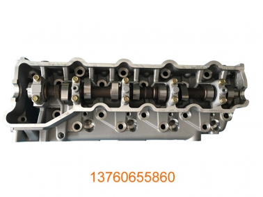 4M40发动(dong)机缸盖总成