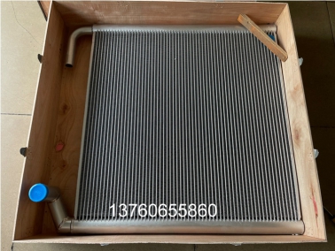 日立EX120-5HG液压(ya)油散热器